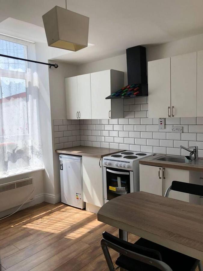 Beautiful 1-Bed Apartment In Cork Exteriör bild