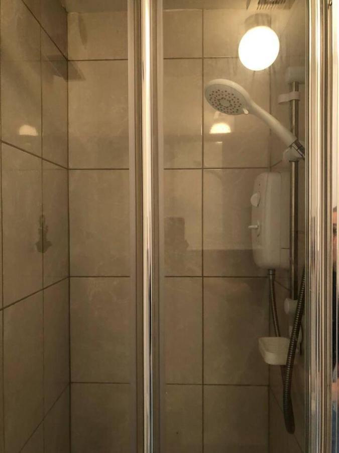 Beautiful 1-Bed Apartment In Cork Exteriör bild
