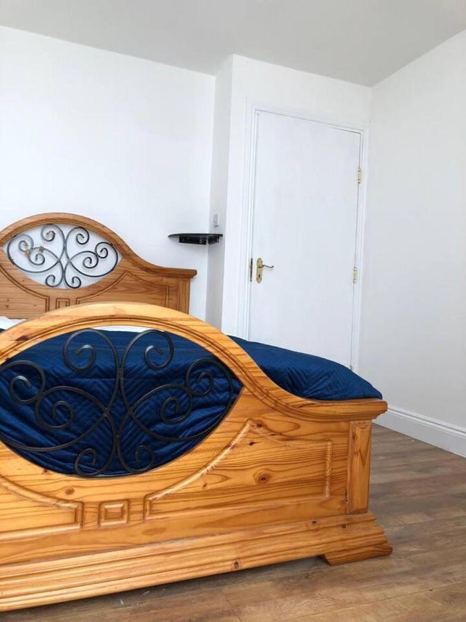 Beautiful 1-Bed Apartment In Cork Exteriör bild